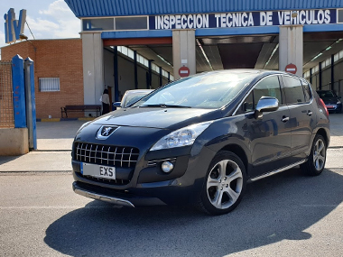 Peugeot 3008 at ITV station